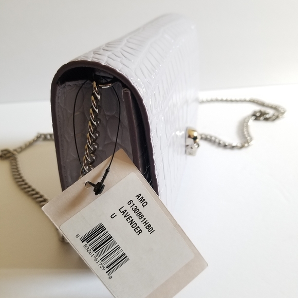 Alexander McQueen Croc-Embossed Leather Skull Crossbody Bag Lavender - Picture 11 of 11